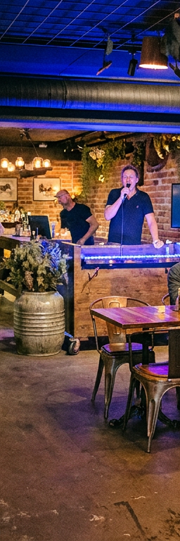 Pubkväll & karaoke med Pär Öhlin