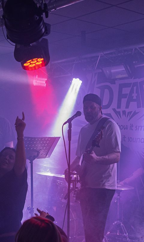 Sportbar med livemusik/DJ